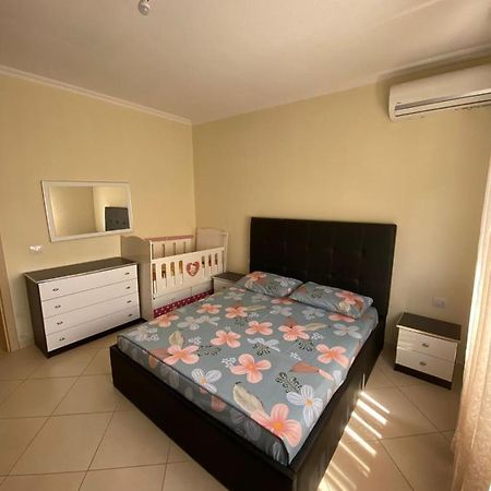 Saimir Apartaments Vlorë Esterno foto