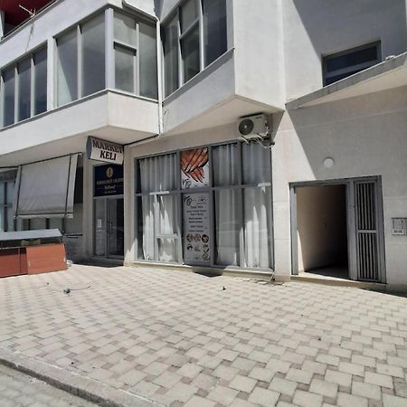 Saimir Apartaments Vlorë Esterno foto