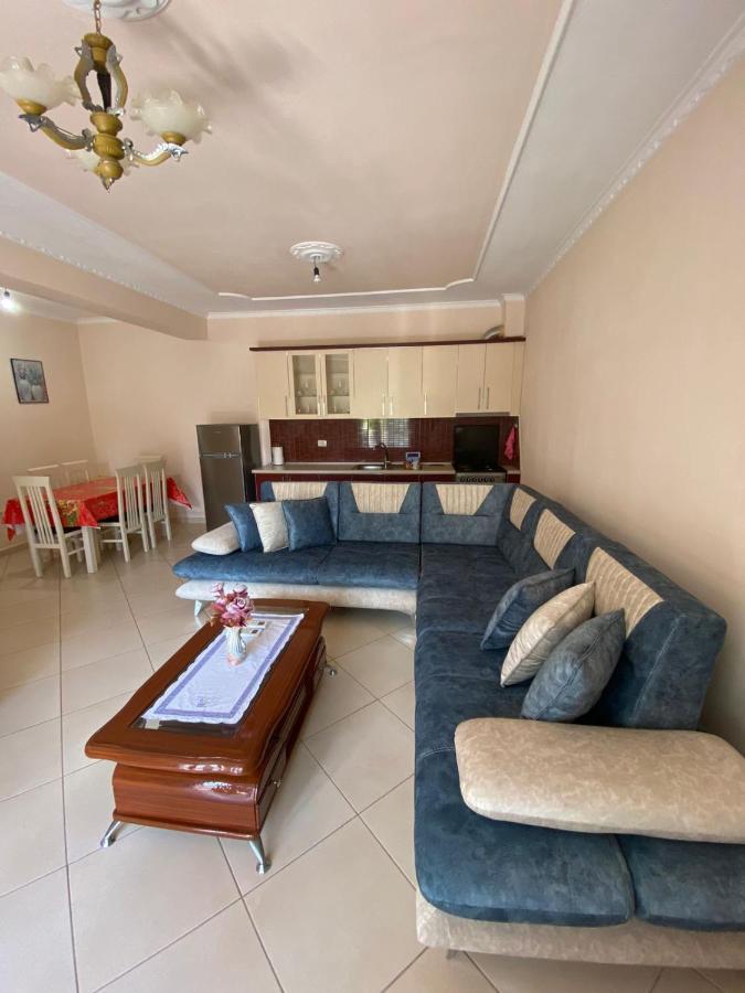 Saimir Apartaments Vlorë Esterno foto